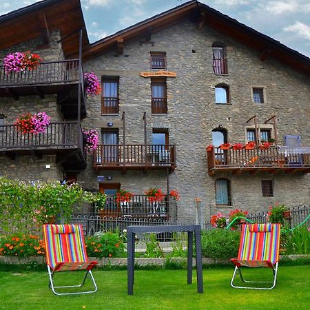 Lo Coppa Fen Lägenhet Aosta Exteriör bild