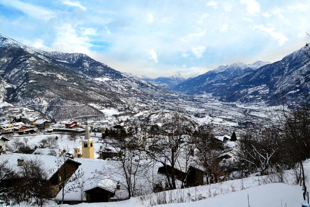 Lo Coppa Fen Lägenhet Aosta Exteriör bild