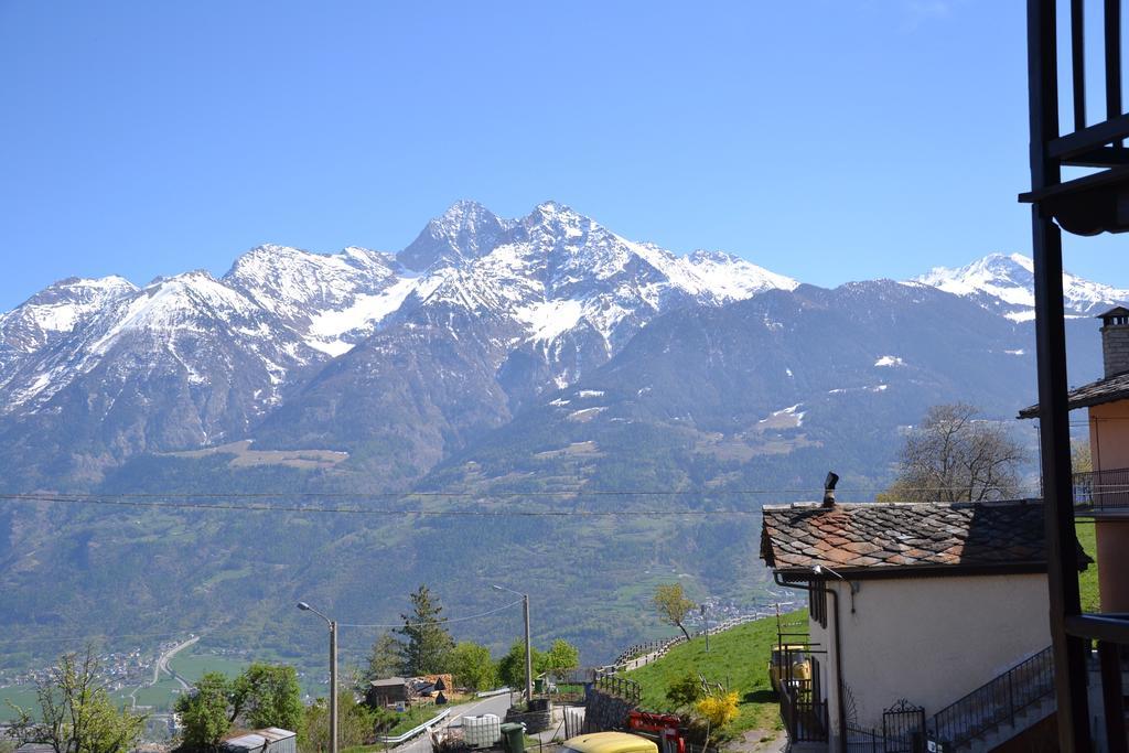 Lo Coppa Fen Lägenhet Aosta Exteriör bild
